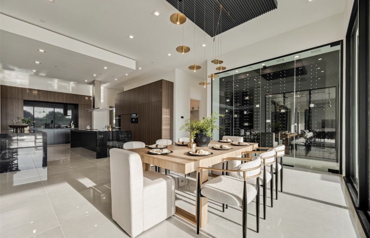 Luxury home cleaned by Kierland Cleaning