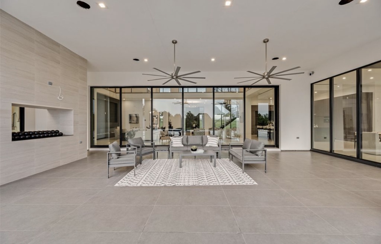Luxury home cleaned by Kierland Cleaning