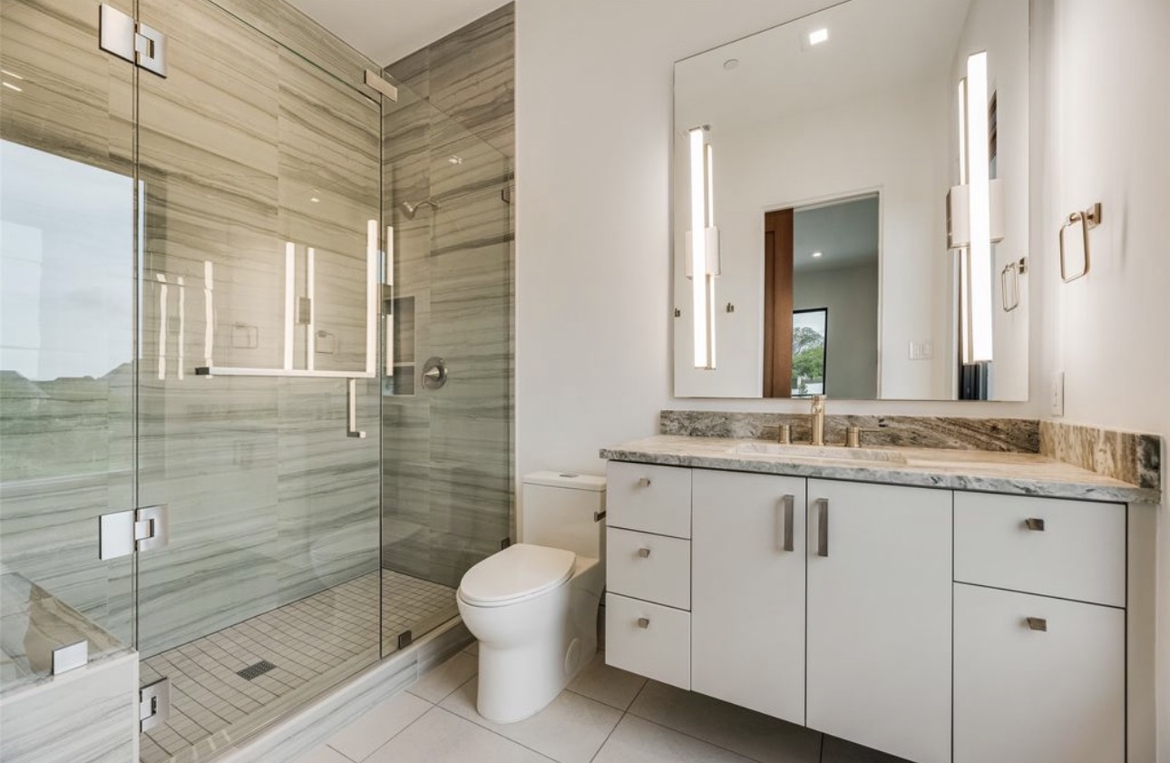 Luxury home cleaned by Kierland Cleaning